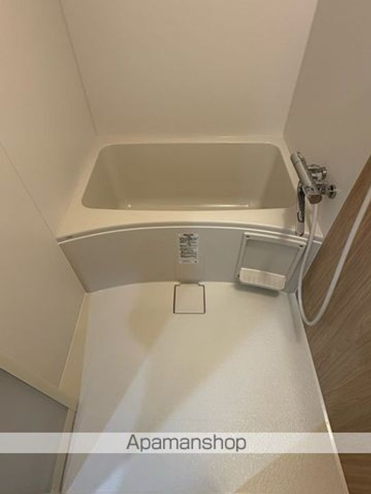 ディレットーレ堺東の風呂