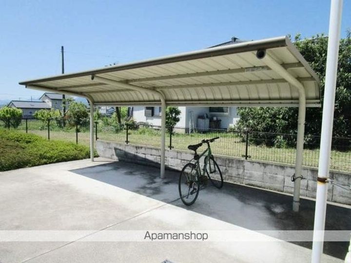 レオネクスト花梨の外観