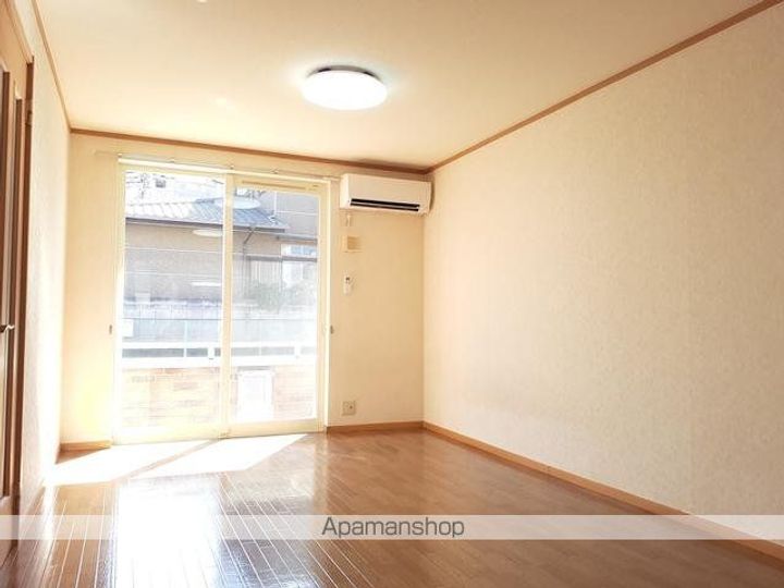 グレイスコートの居間