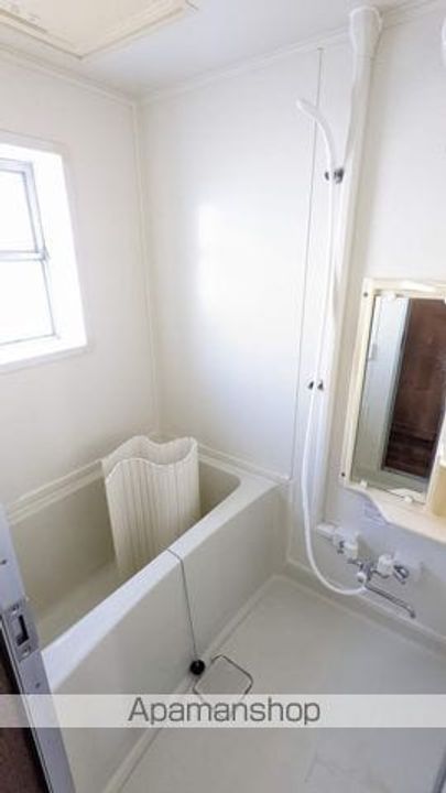 ヴィラ関が丘204の風呂