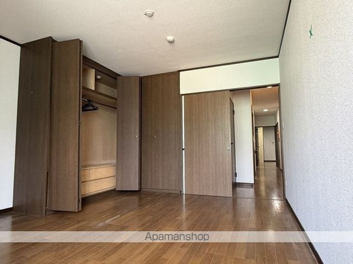 名取ビル富弥の内装