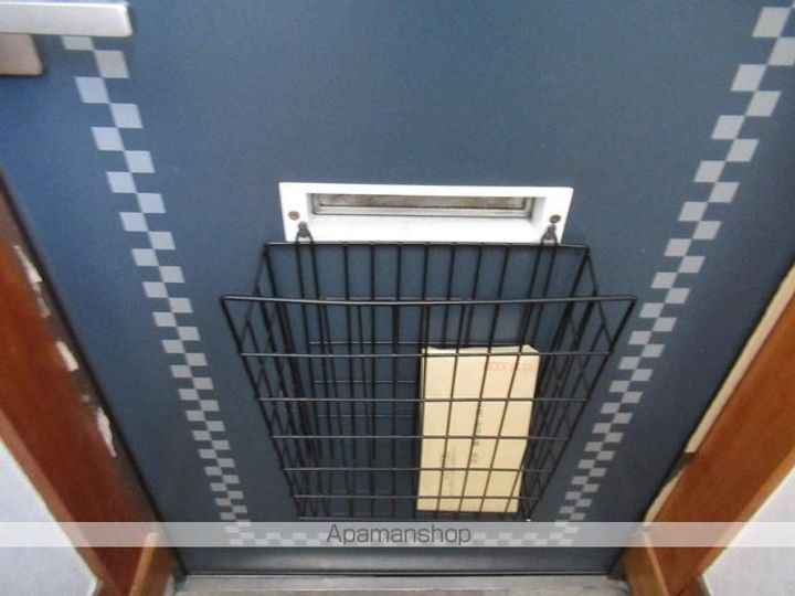 グローリーM巣子105の内装