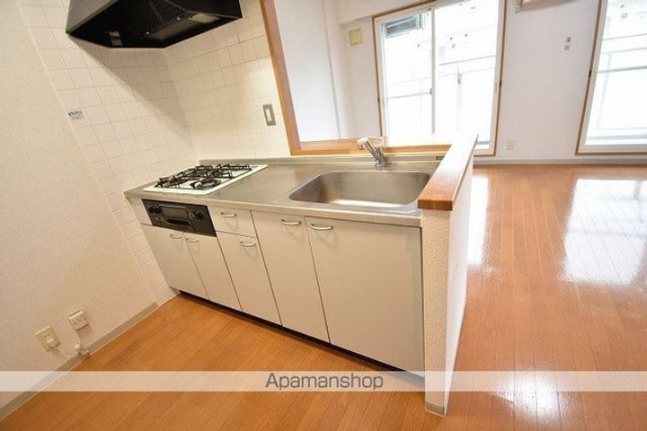 中ノ坂レジデンスのキッチン