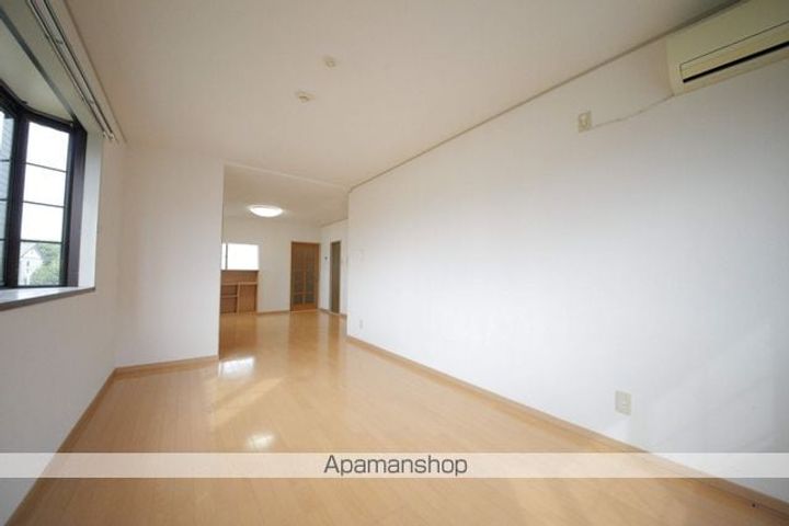 東京都日野市万願寺6丁目の賃貸マンションの内装