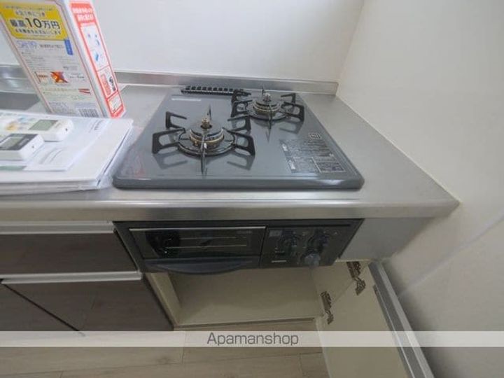 セントラル川名の内装