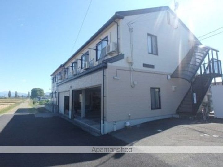 サンモール205の外観