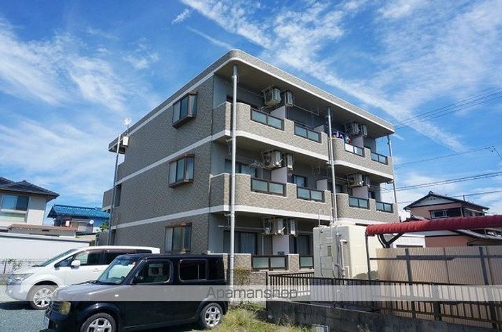 静岡県浜松市中央区初生町の賃貸マンションの外観