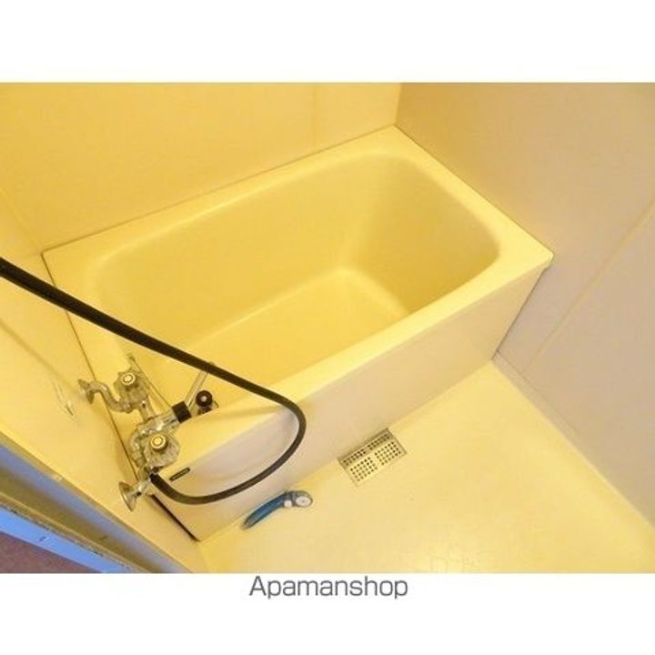 マルシゲハイツ泉8の風呂