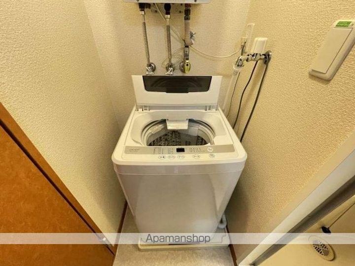 レオパレスドミール湯川Ⅱ105の内装