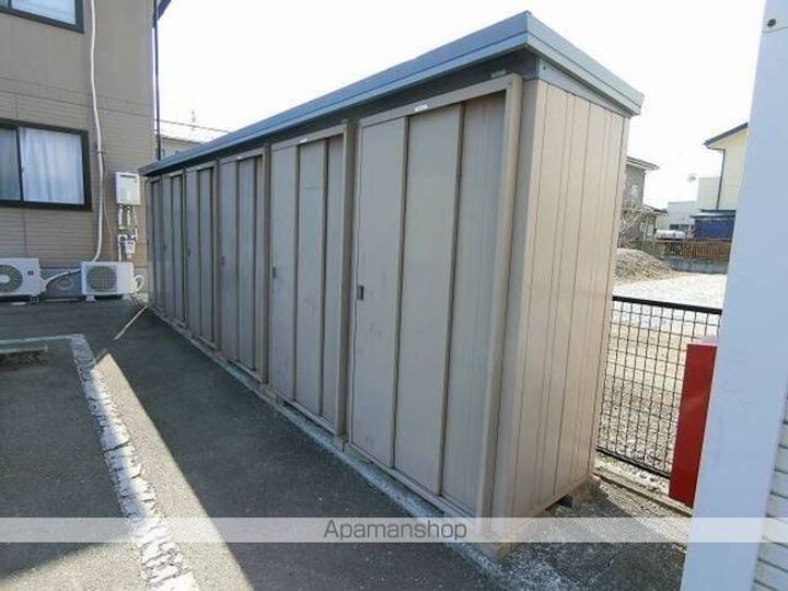 ヴェルドミール Mの内装