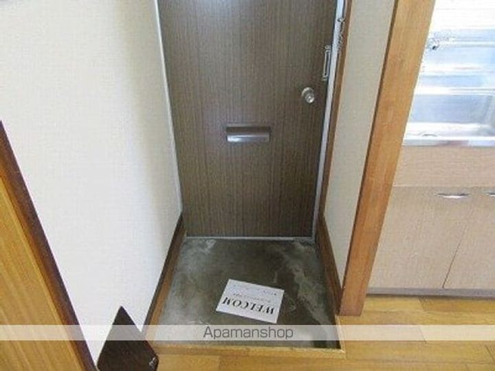 石櫻荘102の玄関