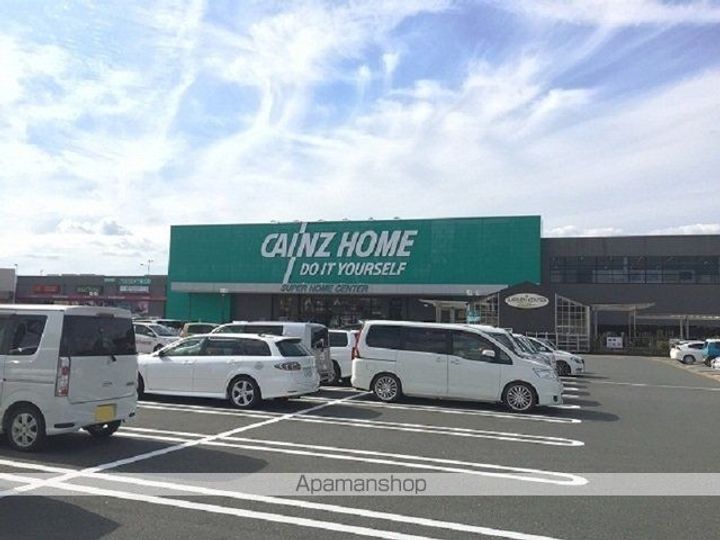 レオパレスピュアフルの周辺