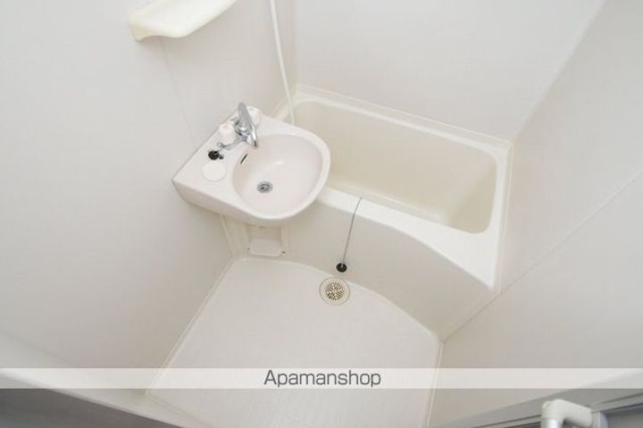 レオパレス市沢の風呂