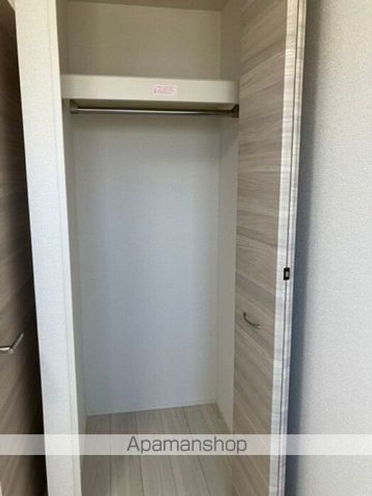 DーROOM新井町の内装