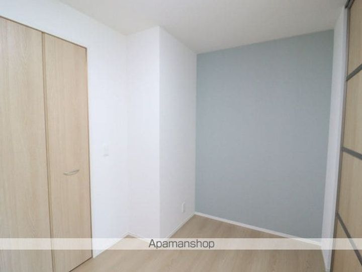 東京都福生市加美平2丁目の賃貸アパートの内装