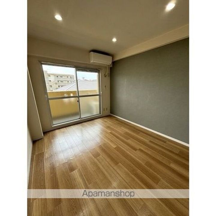 TOWNコスモス(協力)307の居間