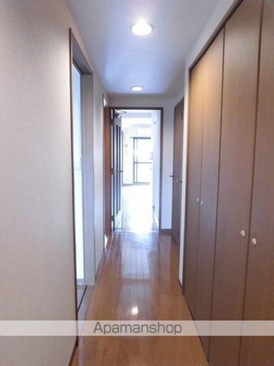 パールリバーの内装