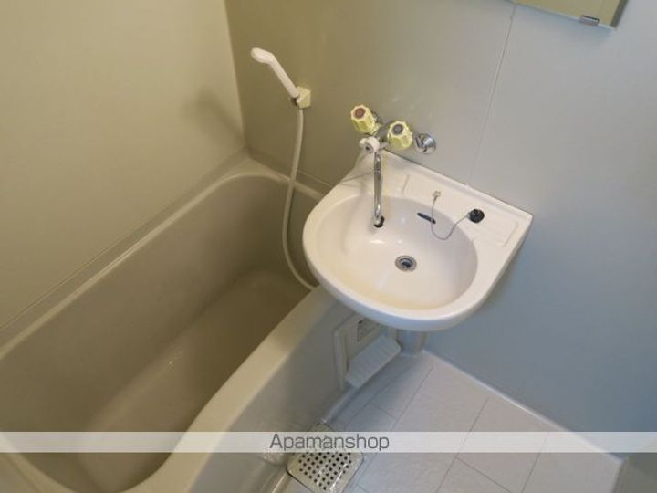 シャルマンフジ東岸和田弐番館106の風呂