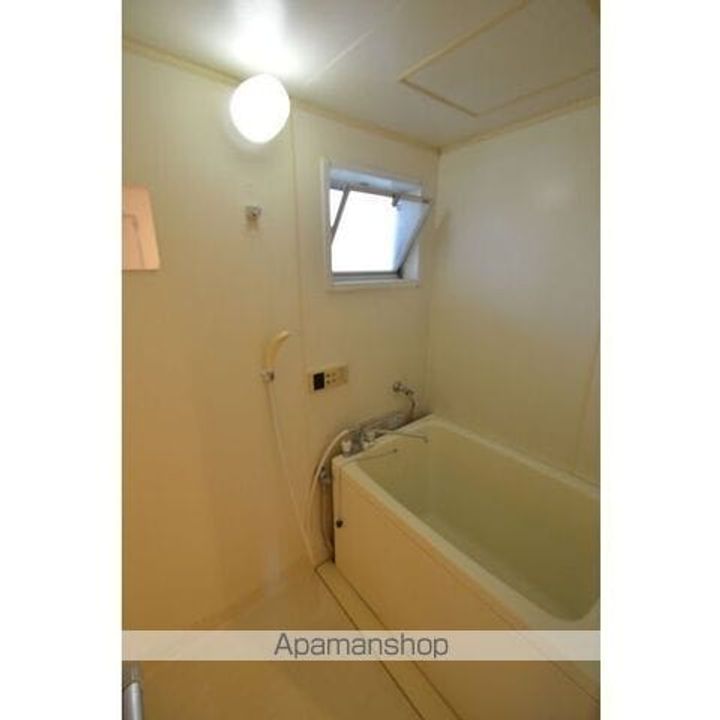 シャトル緑ヶ丘IIの風呂