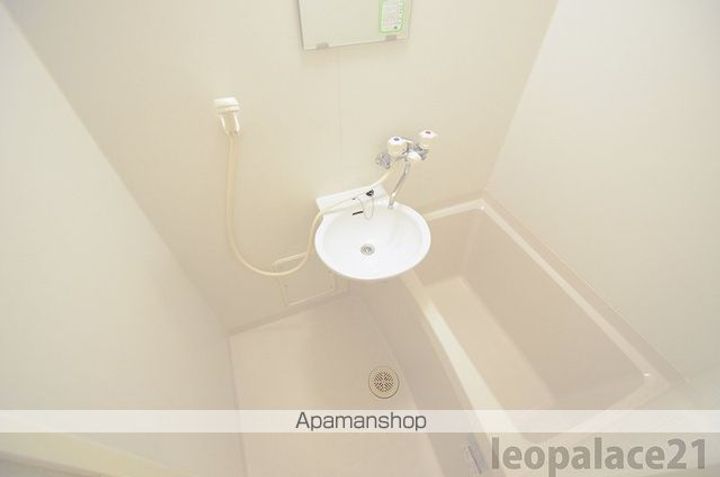 レオパレスTEPPO106の風呂
