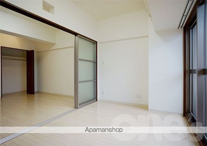 HF名駅北レジデンス EASTの居間