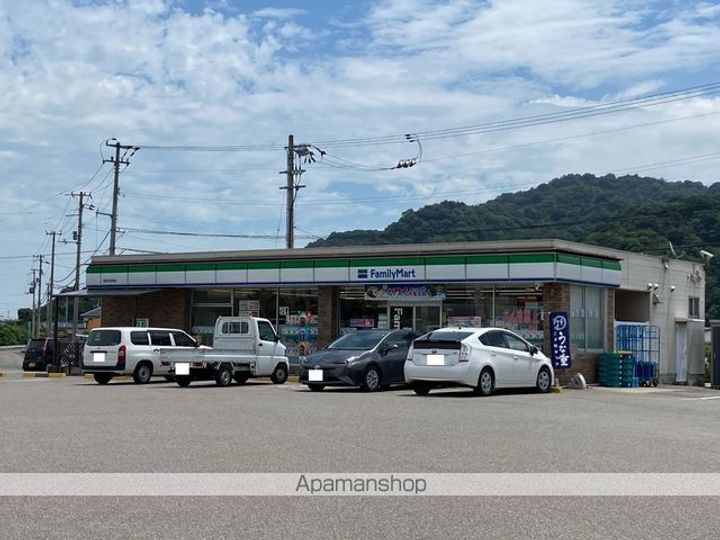 タロックス新居浜601の周辺