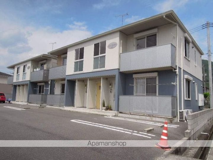 岡山県岡山市北区牟佐の賃貸アパートの外観