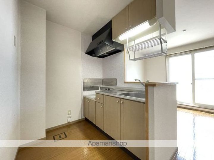 オークヴィラ中道102の内装