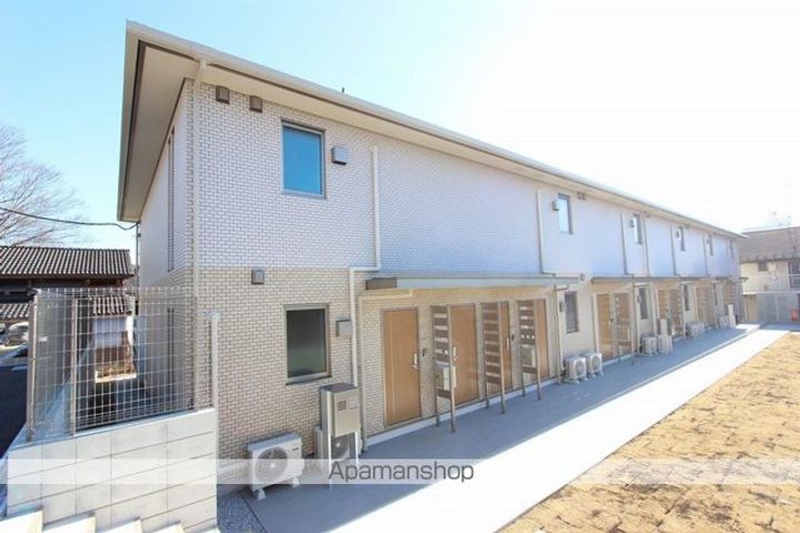 東京都武蔵村山市中央3丁目の賃貸アパートの外観