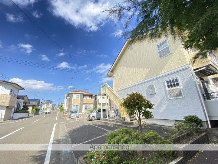 メゾンシャルマン202の外観