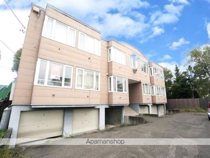 ハイツアンビシャス105の外観