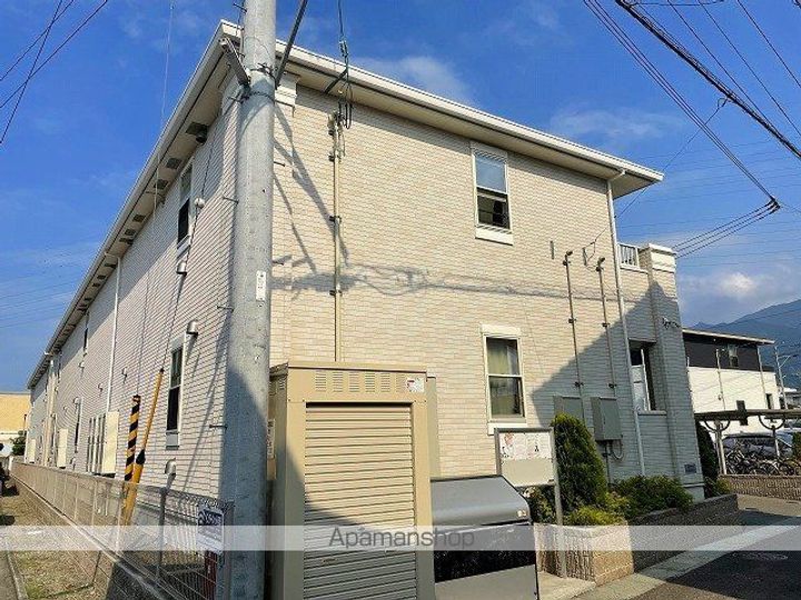 ネオ・クレメント Aの外観