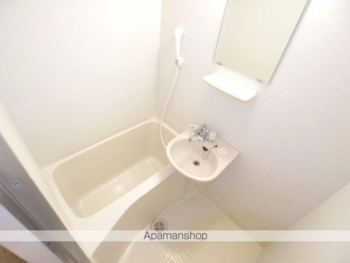 レオパレスブリッシュ西原108の風呂