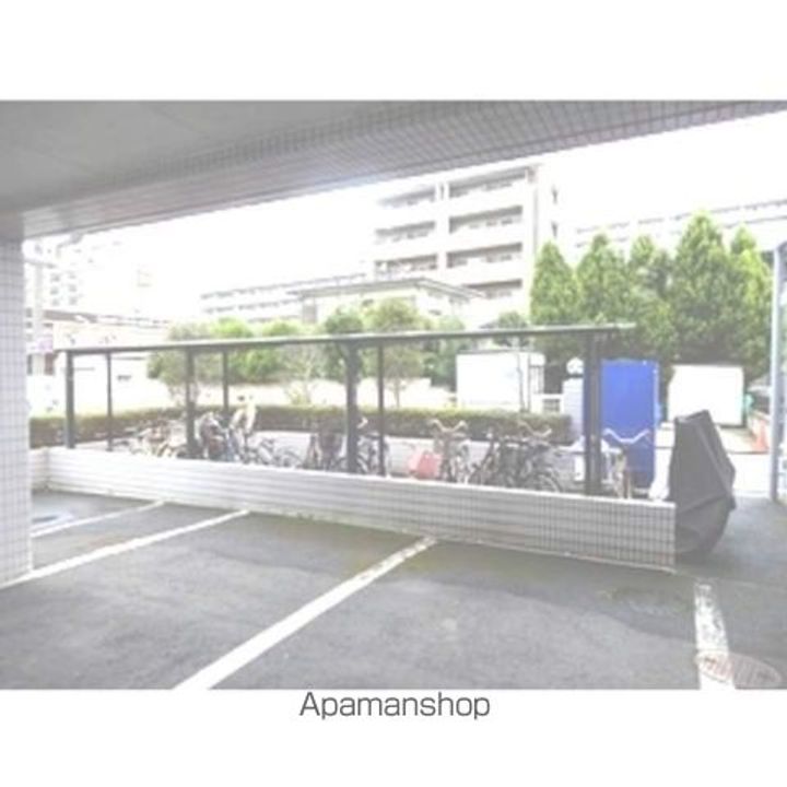 プラーティット本中山の周辺