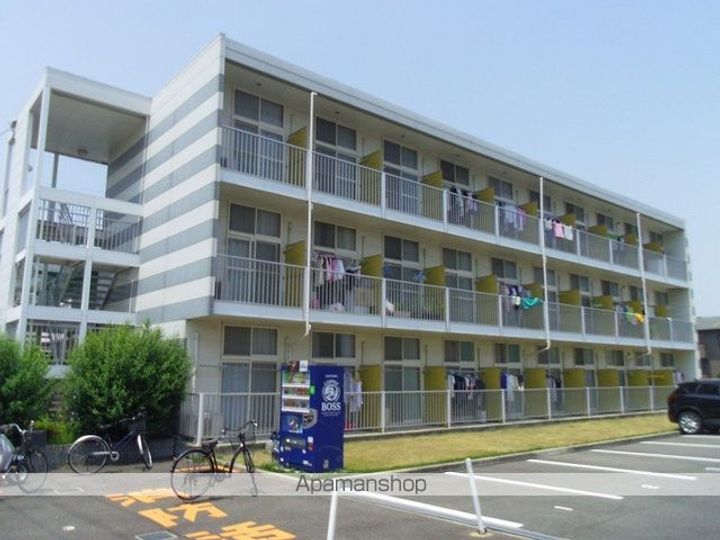 レオパレスフィスデファミーユの外観