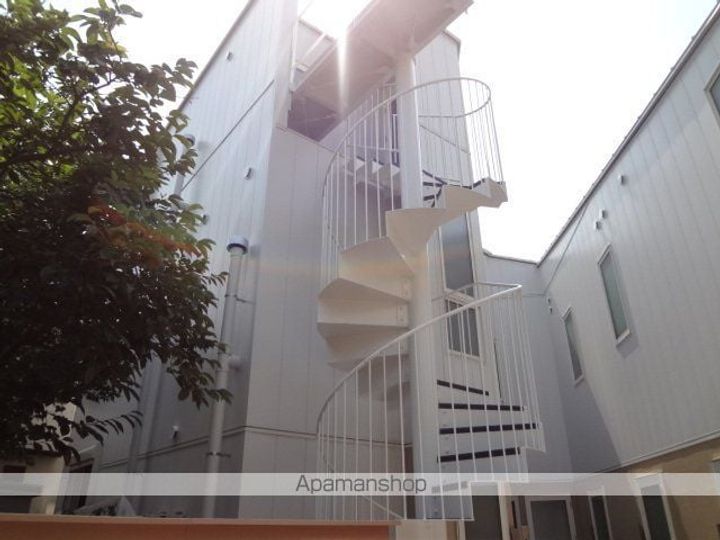 ORBIT駒沢の外観