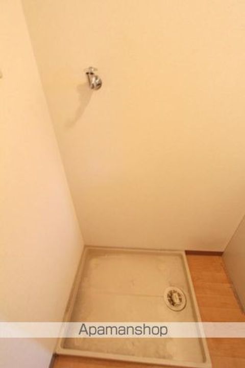 香川県高松市三条町の賃貸マンションの内装