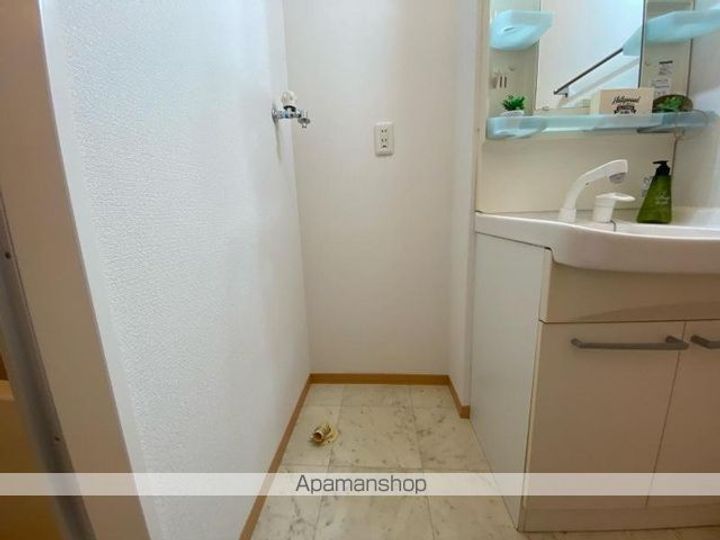 フォンターナ伏石 B棟の内装