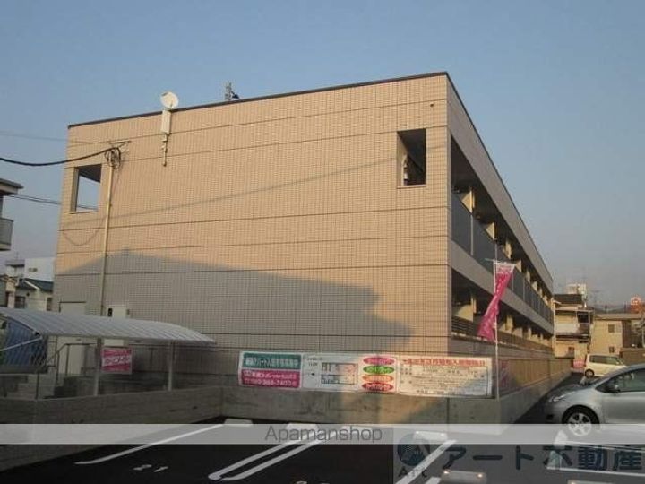 愛媛県松山市小坂4丁目の賃貸アパートの外観