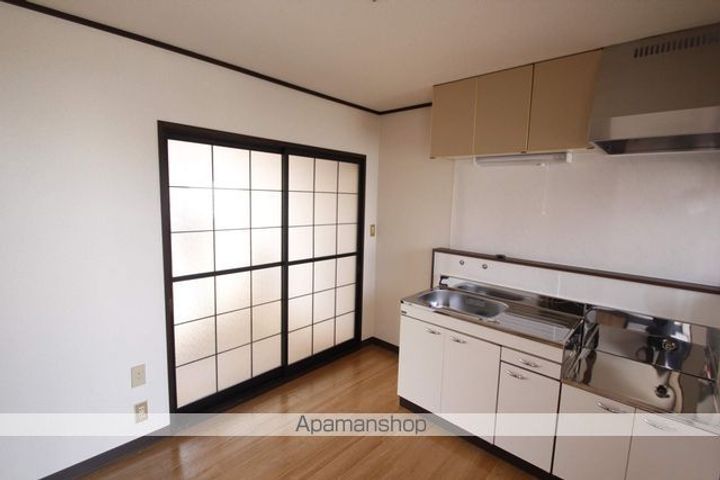 COSMOS N&T 1 A棟の内装