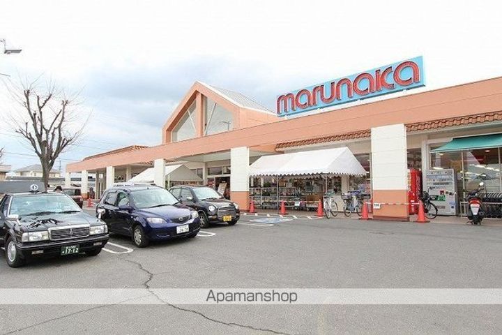 フレンド・ハイツの周辺