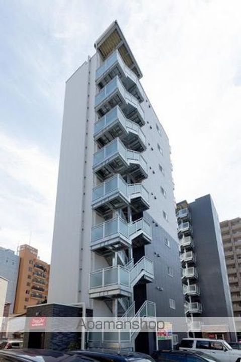 香川県高松市中央町の賃貸マンション201の外観