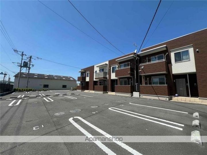 香川県東かがわ市落合の賃貸アパートの外観