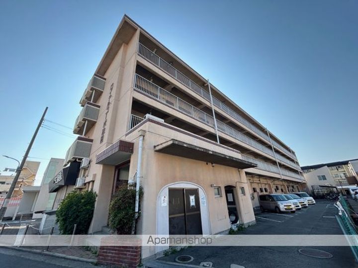 ロイヤルコーポ忠岡307の外観