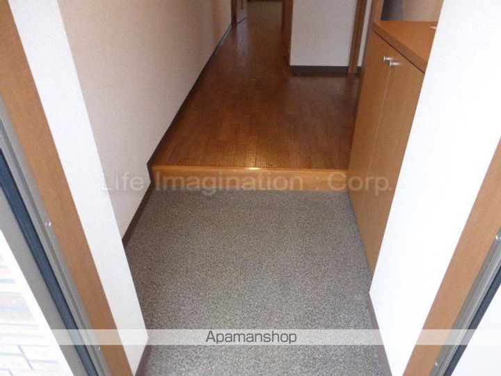 CASA FORESTAの玄関