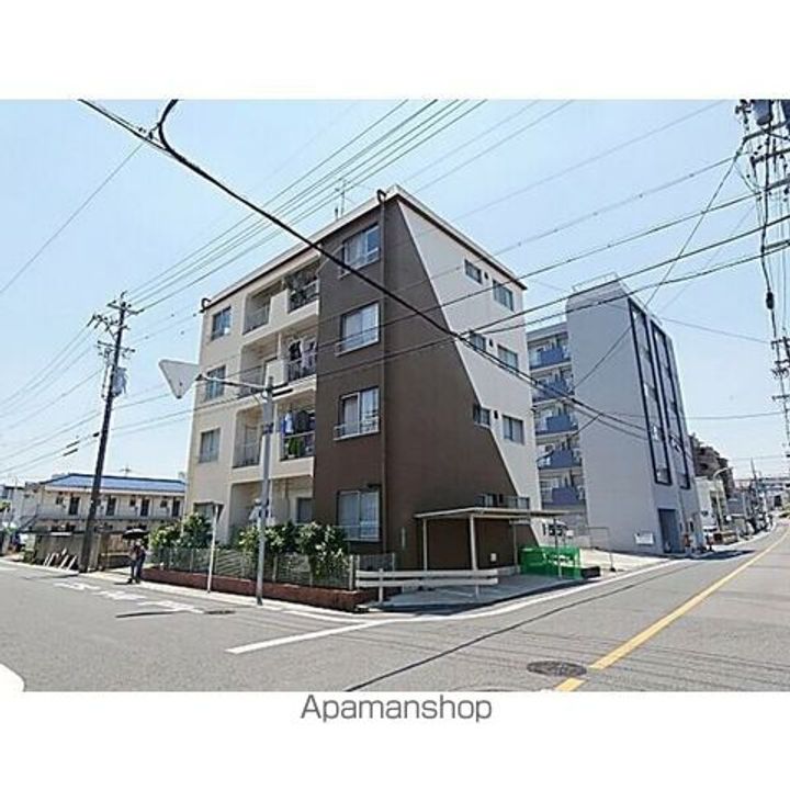 CHOU CHOU一社の外観