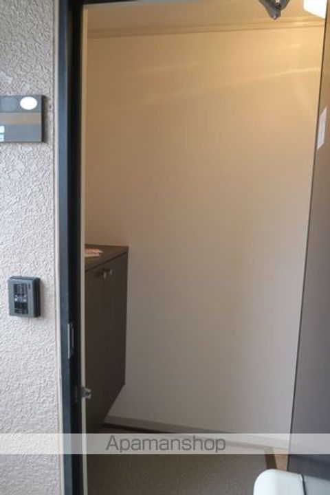 ハイツミヅホ A棟の玄関