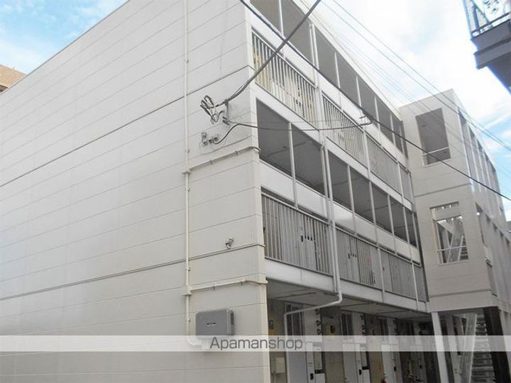 レオパレス片倉の外観