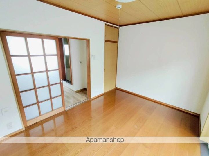 フローラル花の舞の居間