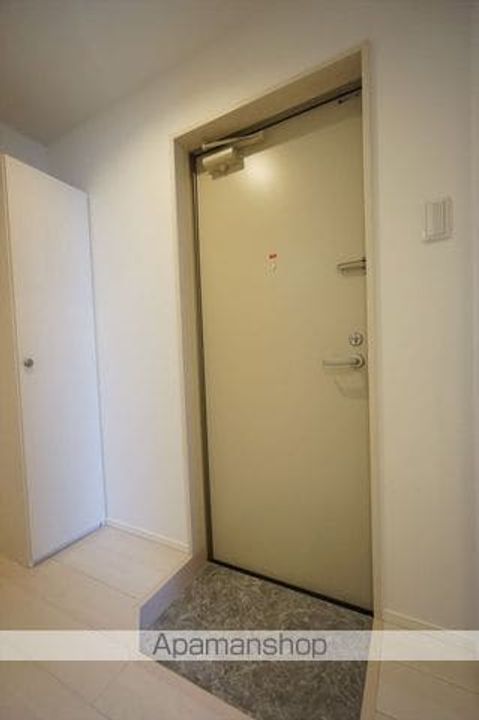 アルコ・イーリス 中村の玄関
